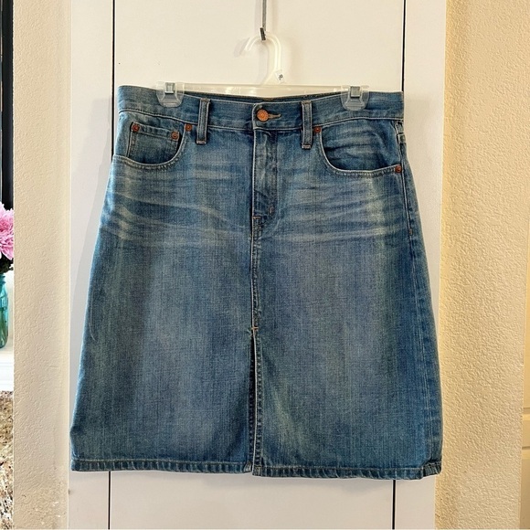 Madewell High Rise Denim Skirt Size 29 - Picture 1 of 4